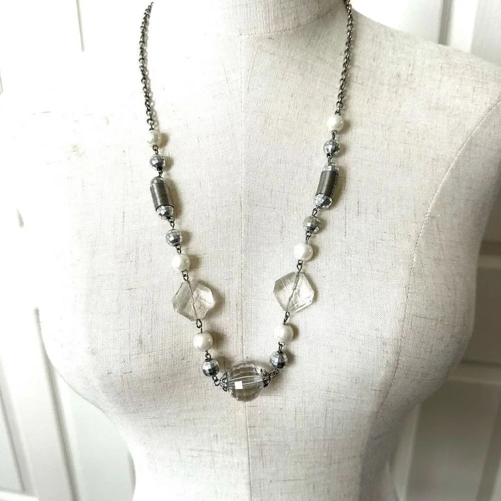Silver tone faux pearl necklace